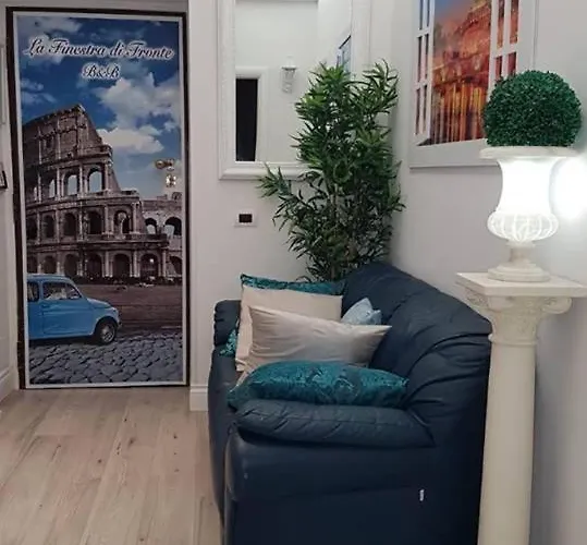 La Finestra Di Fronte Oda ve Kahvaltı Roma
